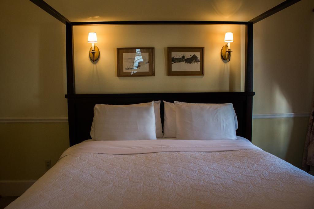 King Suite Spa Bath