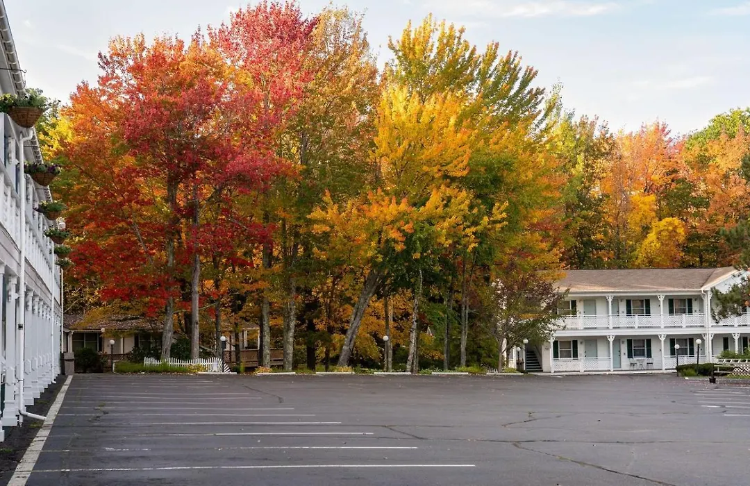 Cedar Crest Inn-1